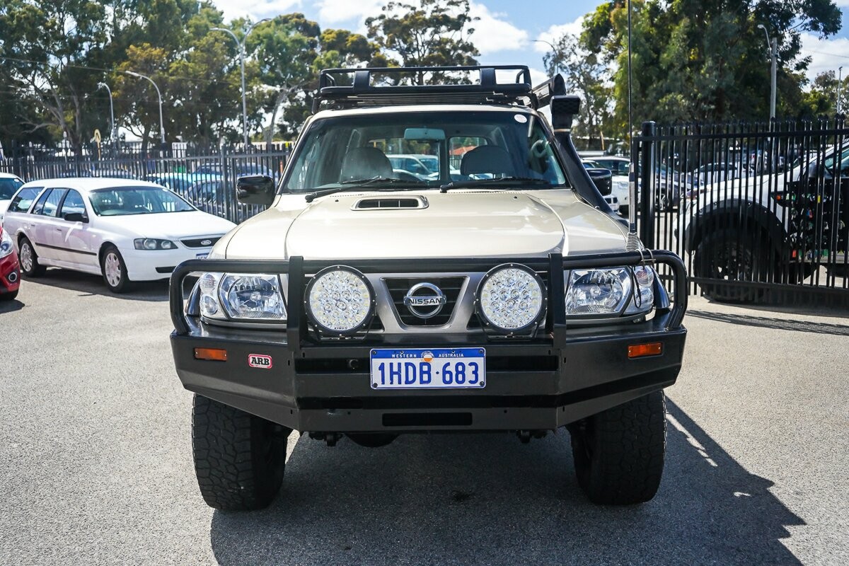 Nissan Patrol image 3