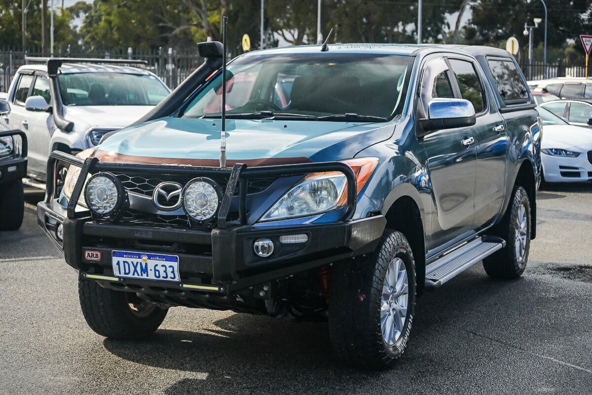Mazda Bt-50 image 4