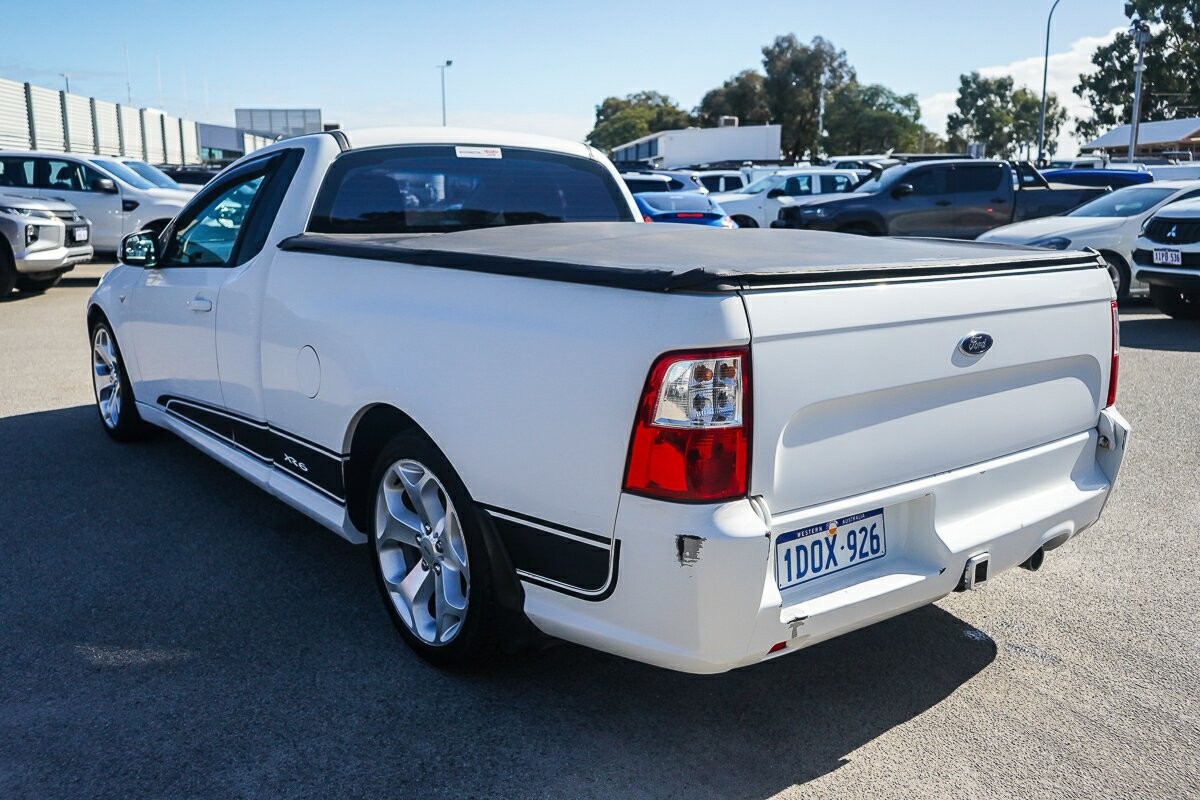 Ford Falcon Ute image 4