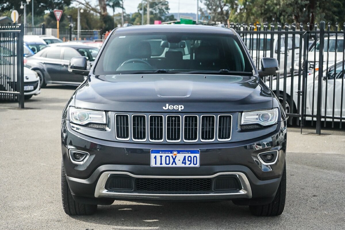 Jeep Grand Cherokee image 3