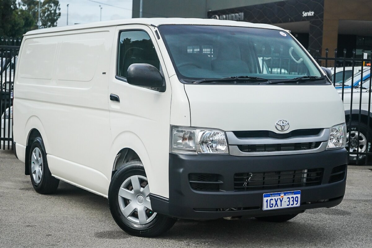 Toyota Hiace image 1
