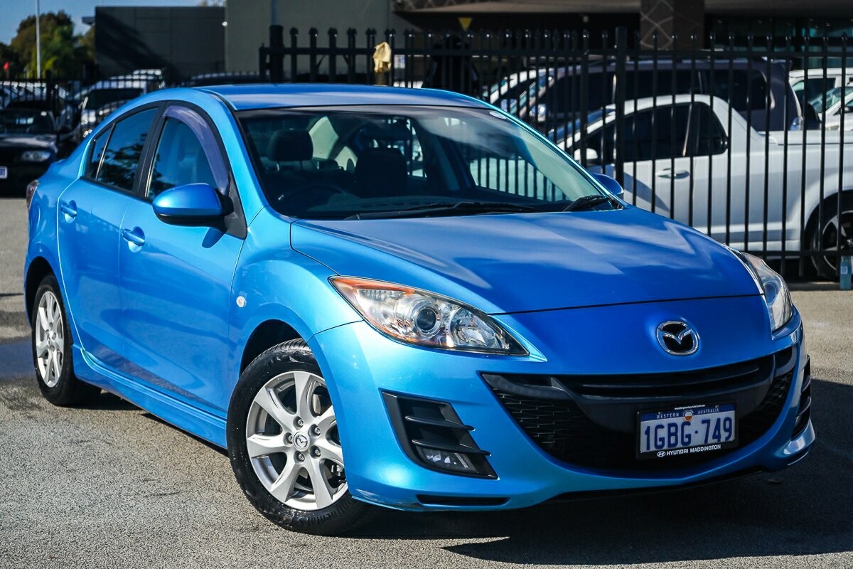 Mazda 3 image 1