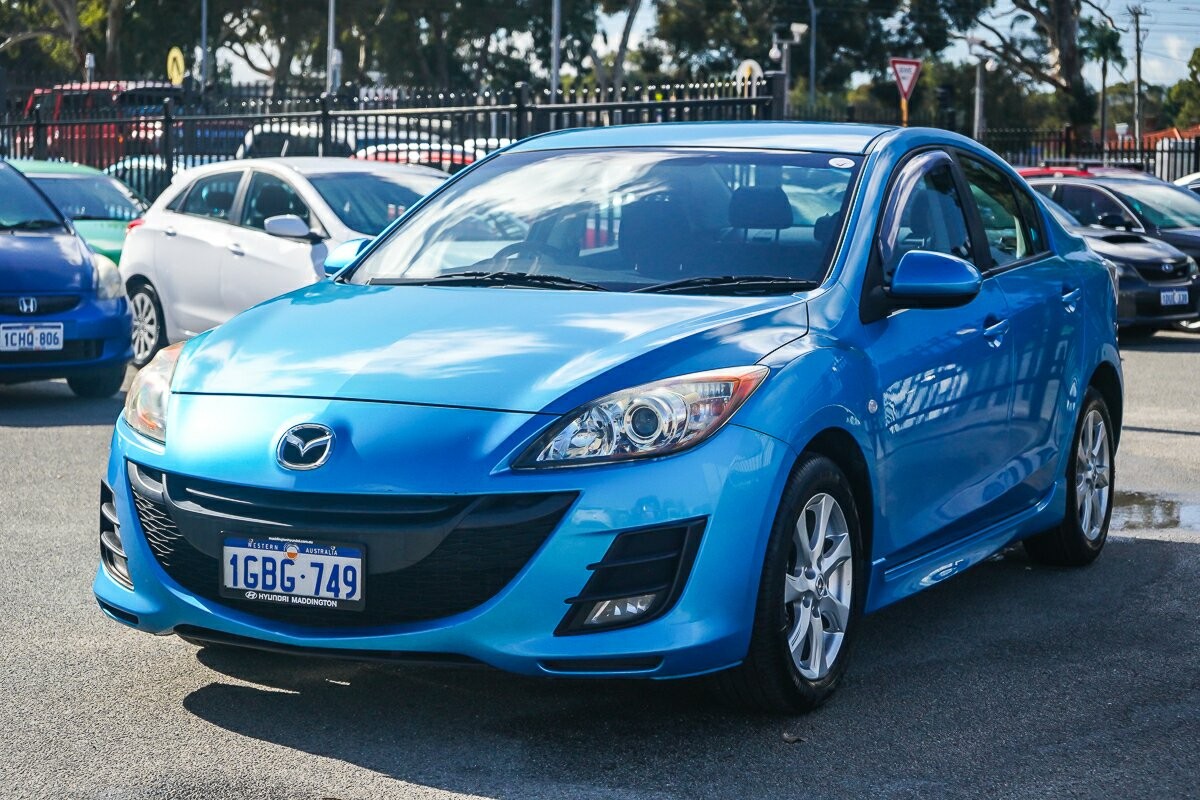 Mazda 3 image 4