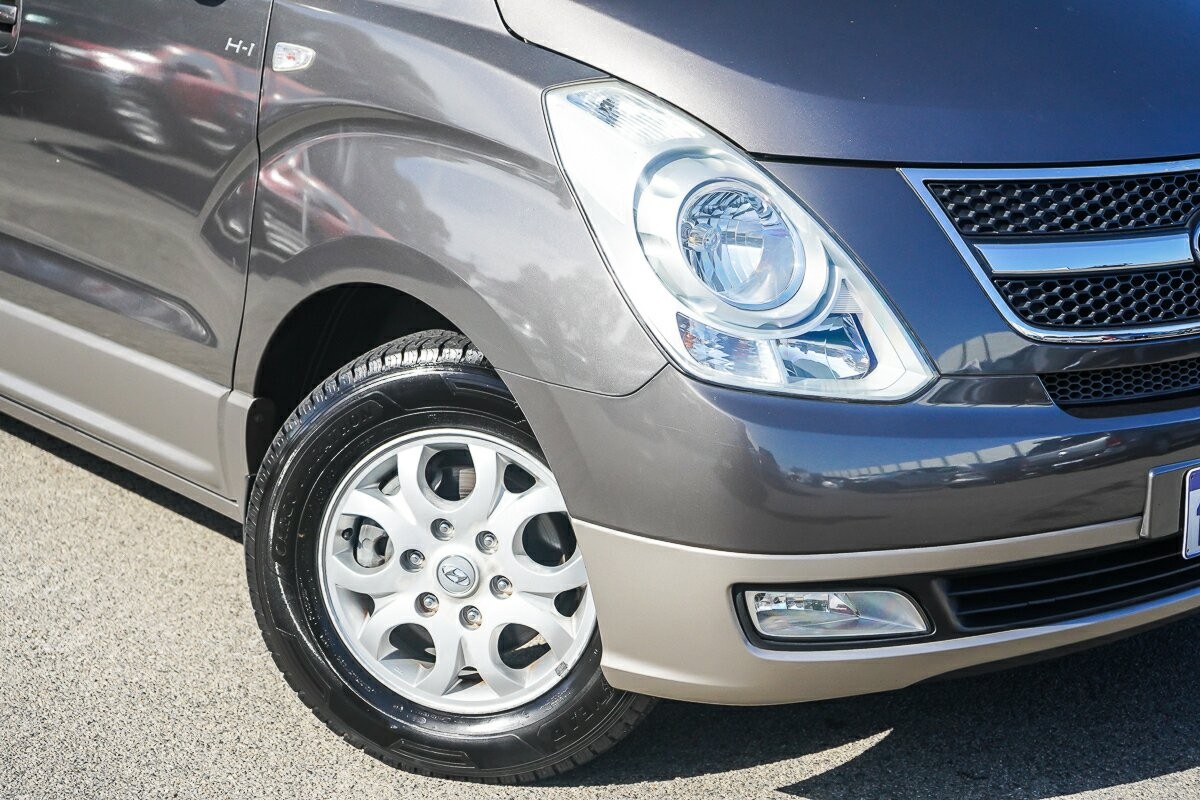 Hyundai Imax image 2