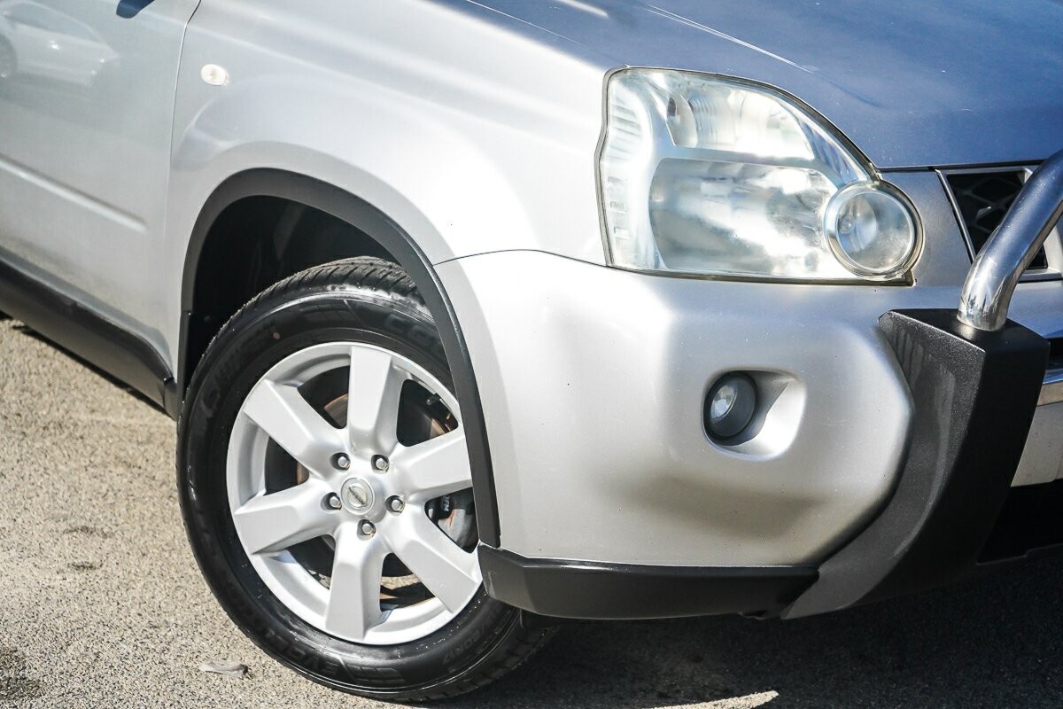 Nissan X-trail image 2