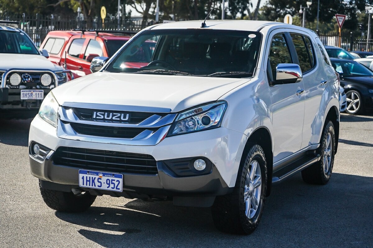 Isuzu Mu-x image 4
