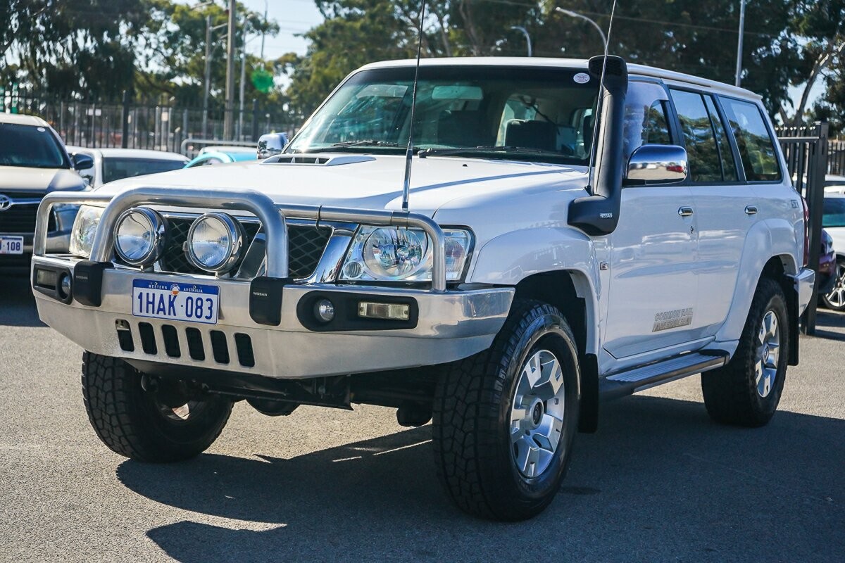 Nissan Patrol image 4
