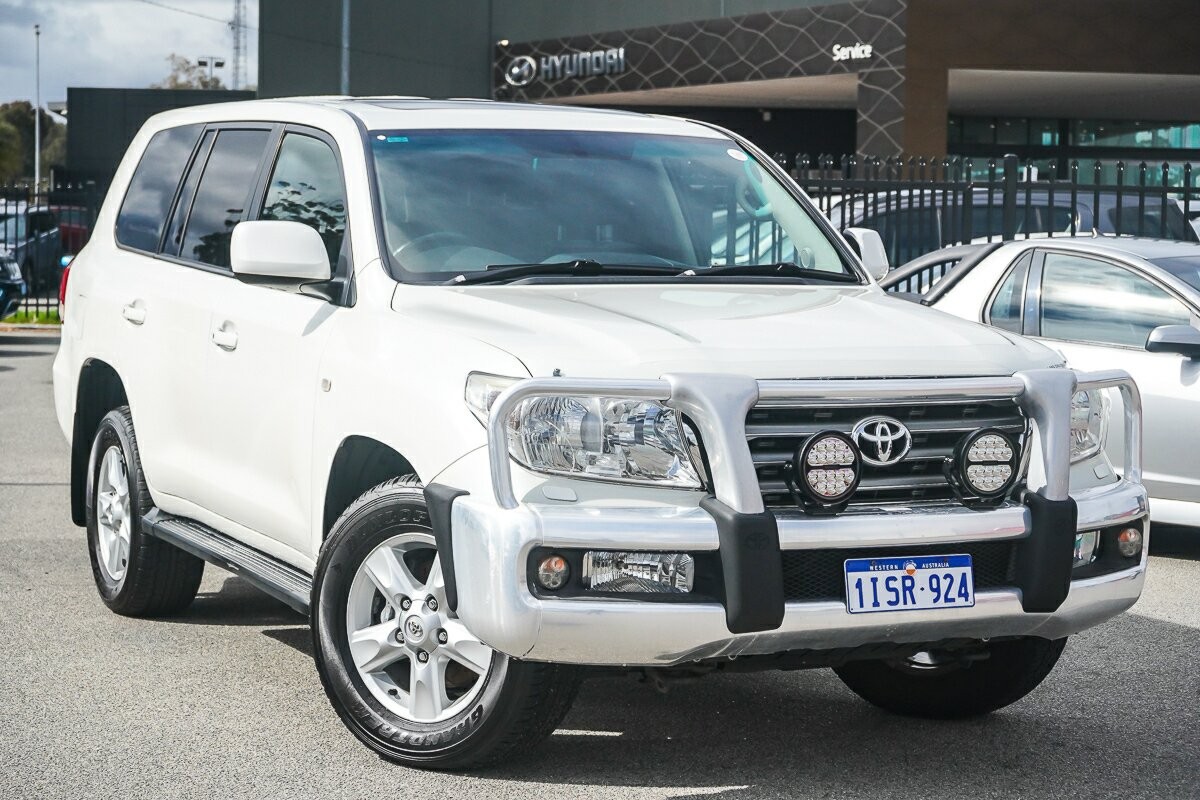 Toyota Landcruiser image 1