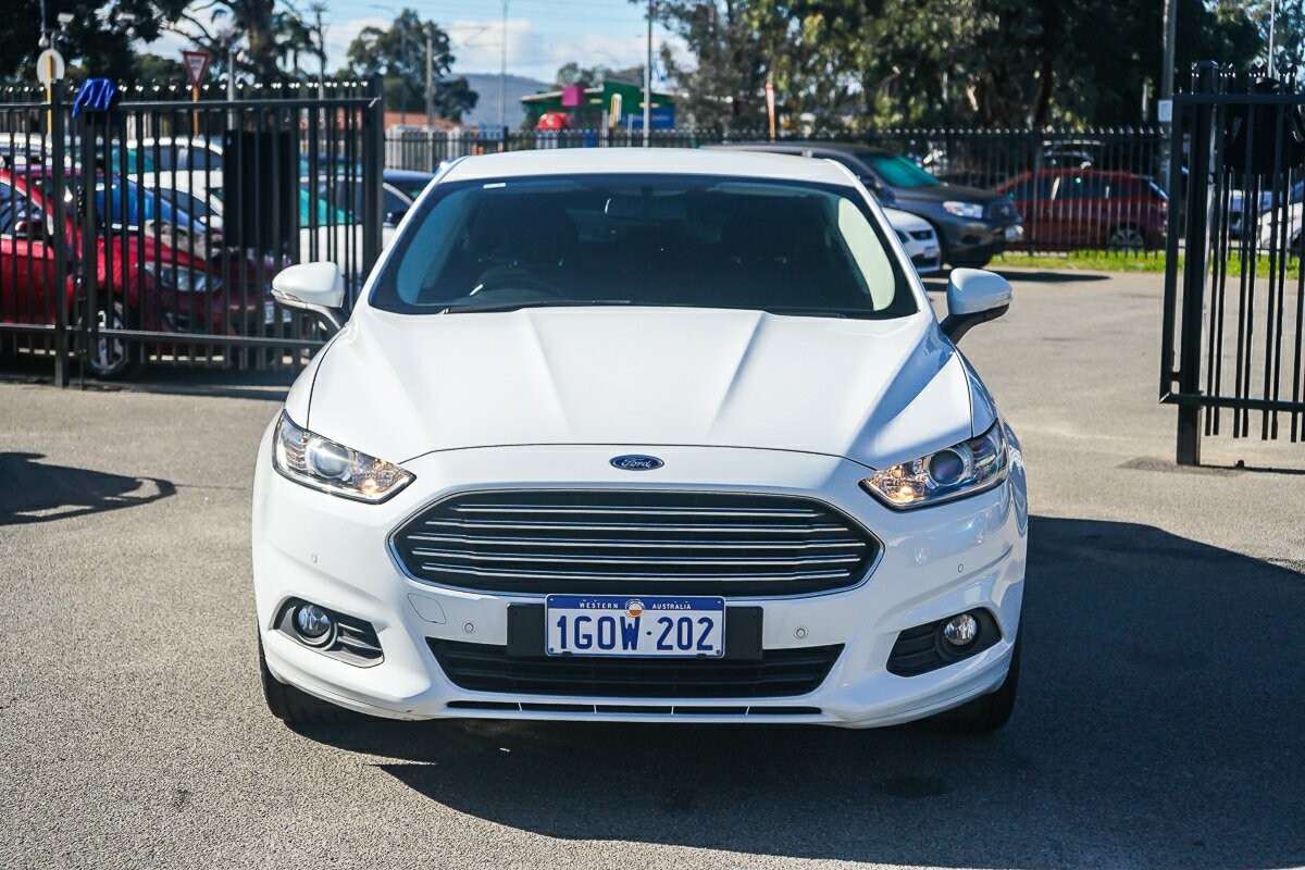 Ford Mondeo image 3