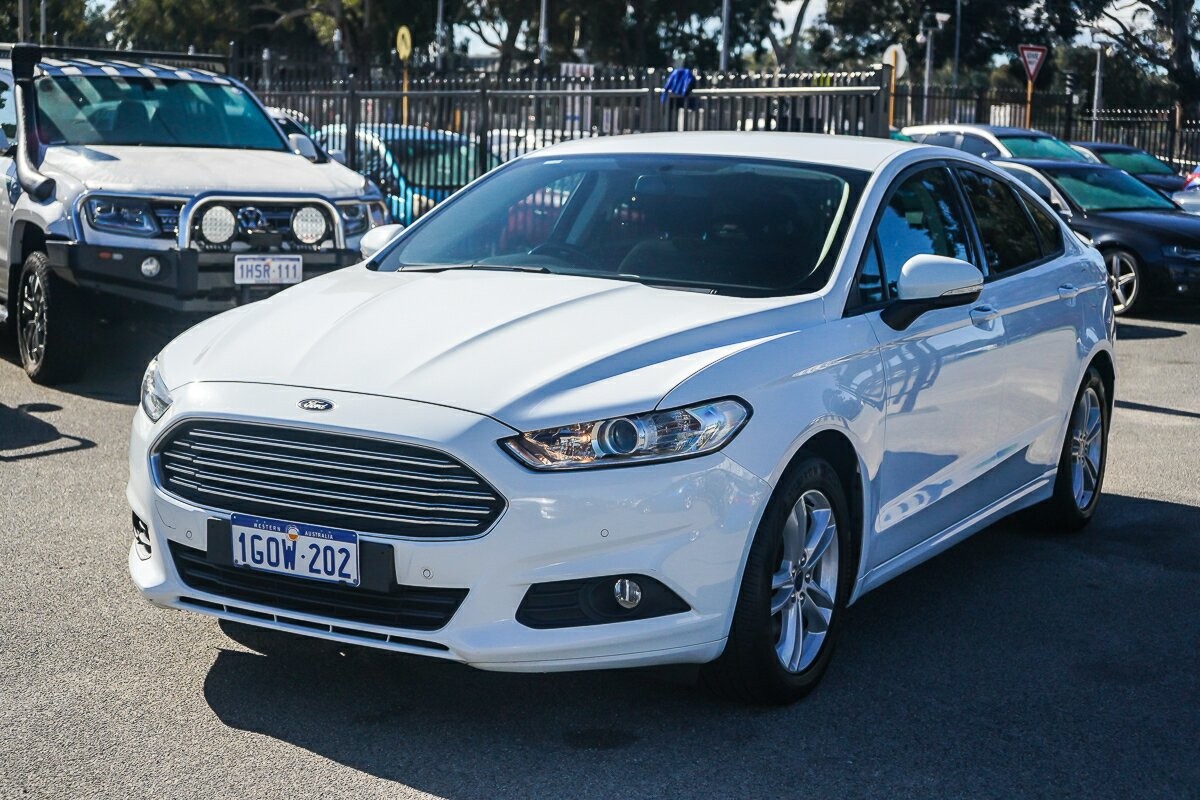 Ford Mondeo image 4