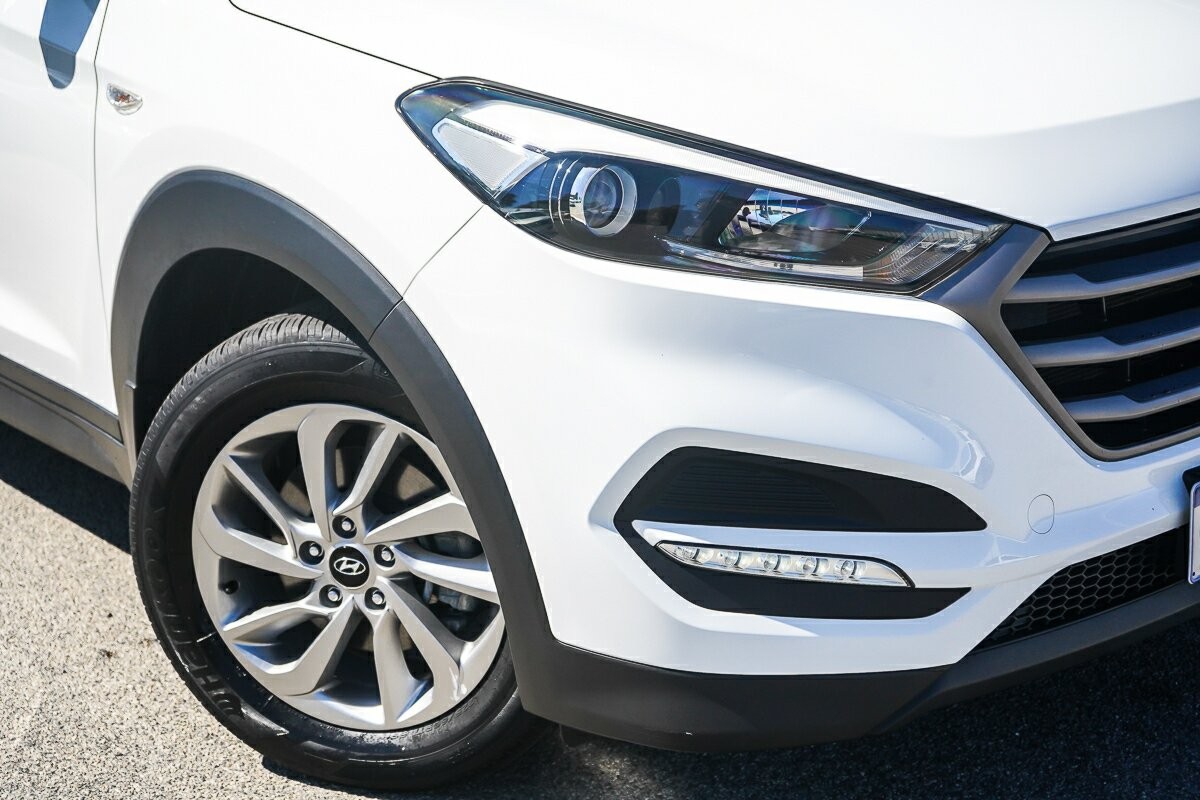 Hyundai Tucson image 2