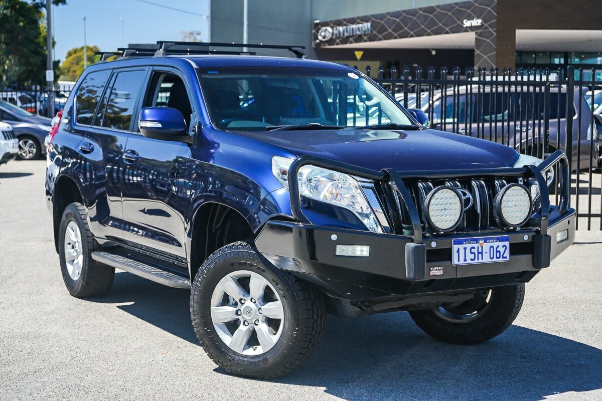 Toyota Landcruiser Prado image 1