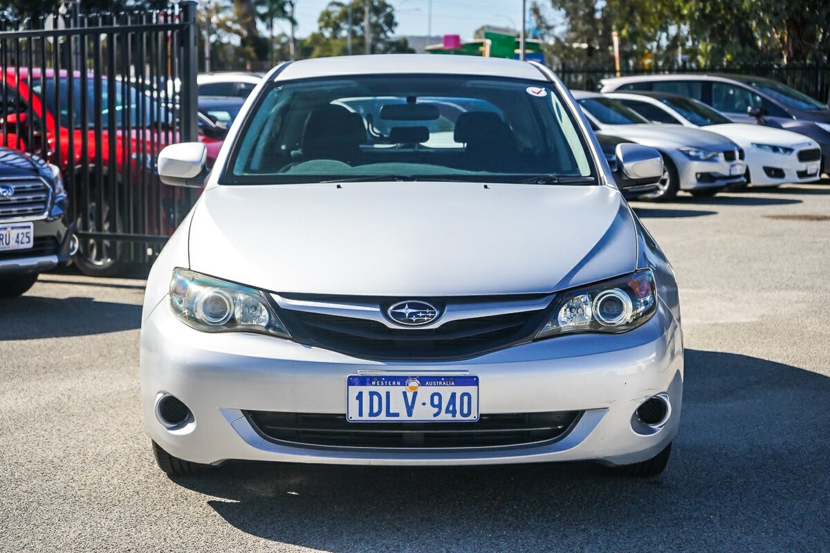 Subaru Impreza image 3