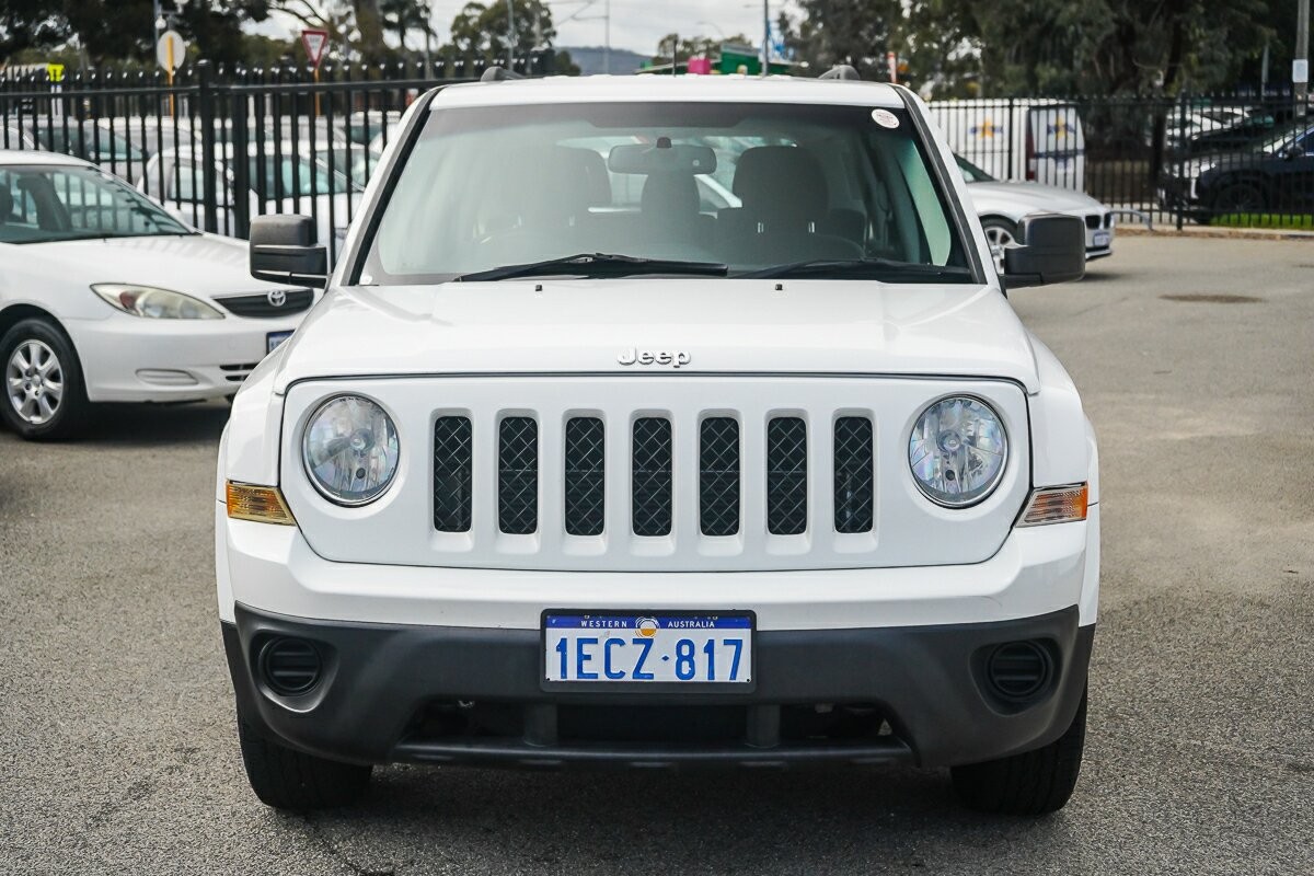 Jeep Patriot image 3