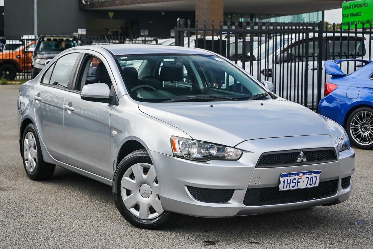 Mitsubishi Lancer image 1