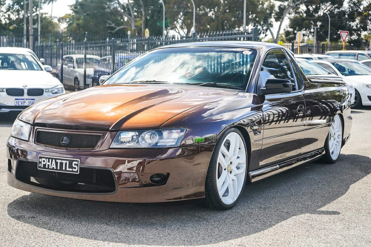 Holden Ute image 4