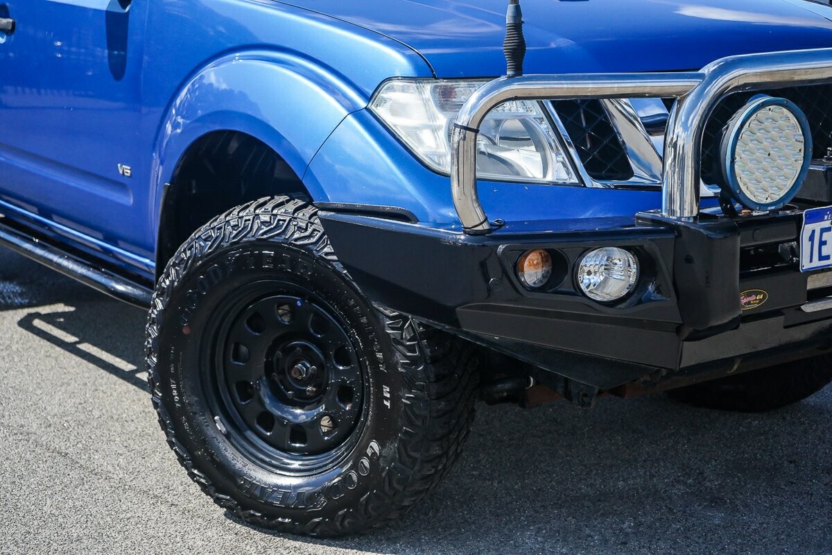 Nissan Navara image 2