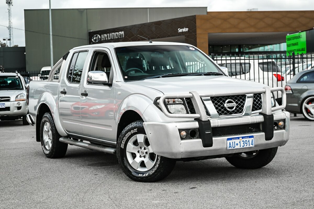 Nissan Navara image 1
