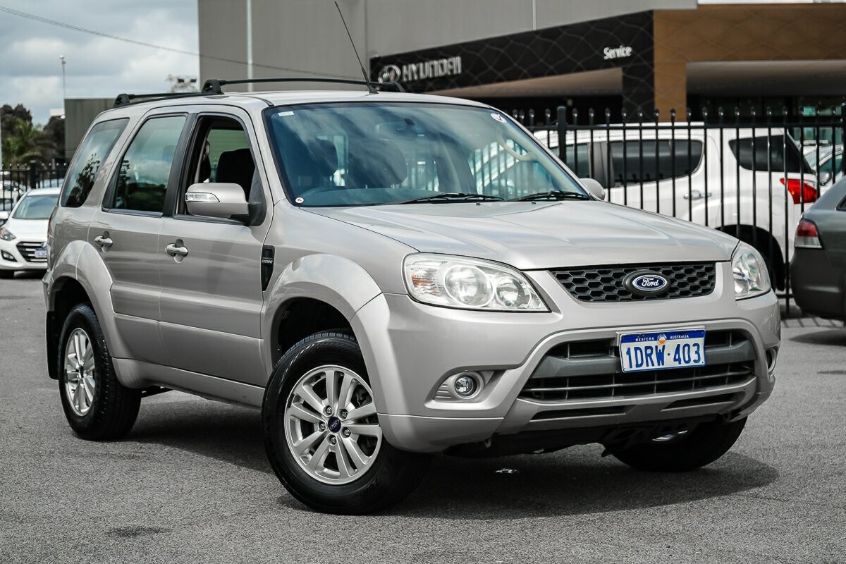 Ford Escape image 1