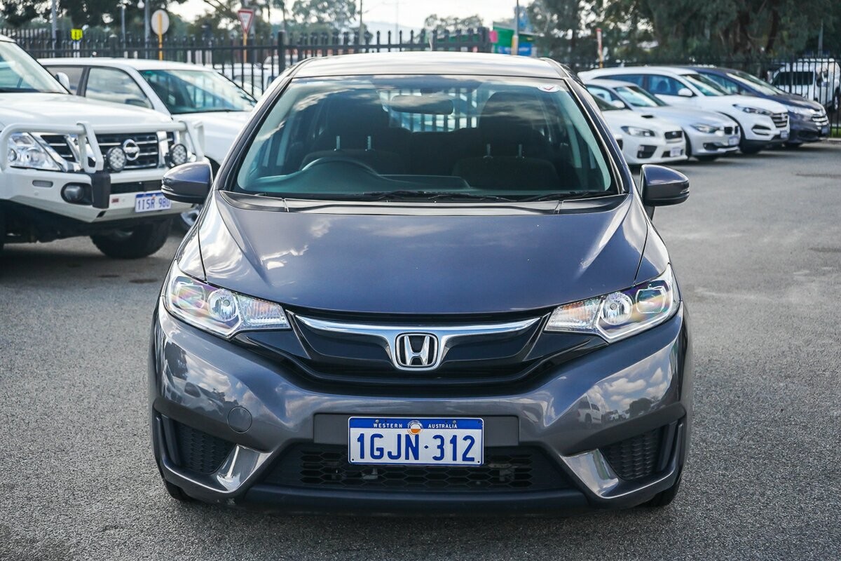 Honda Jazz image 3
