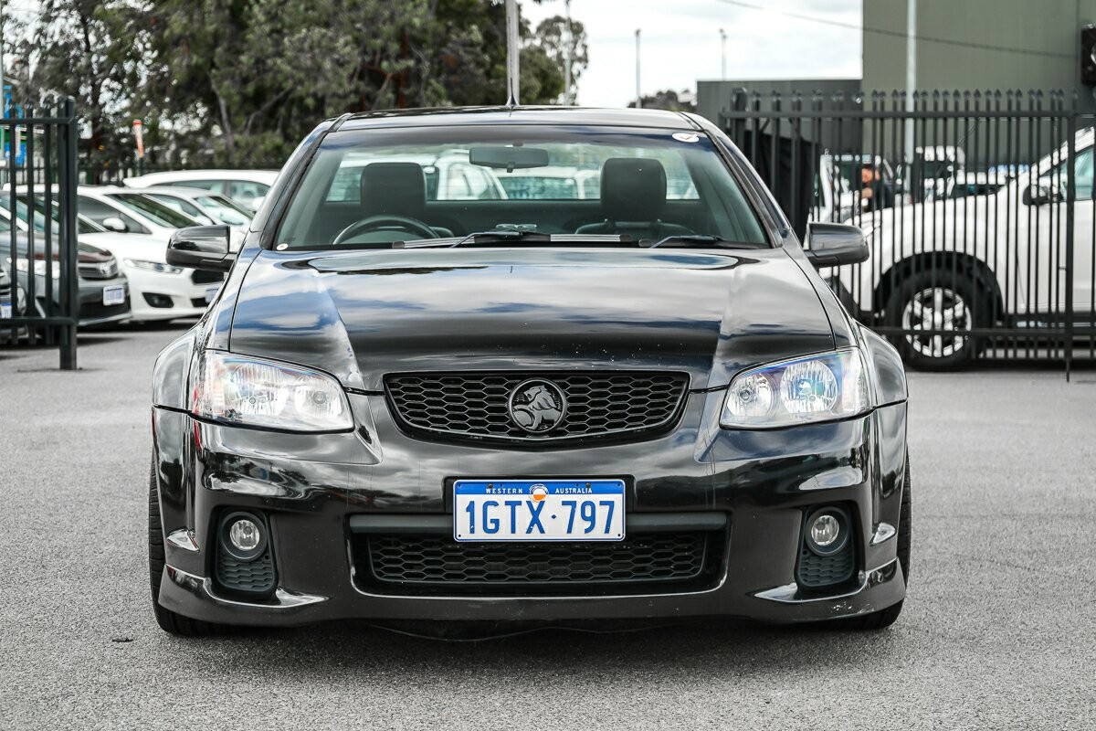 Holden Ute image 3