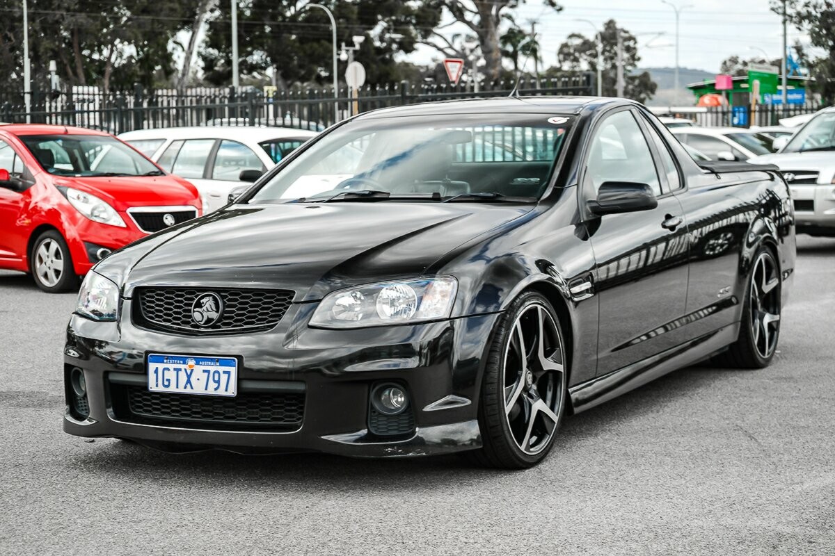 Holden Ute image 4