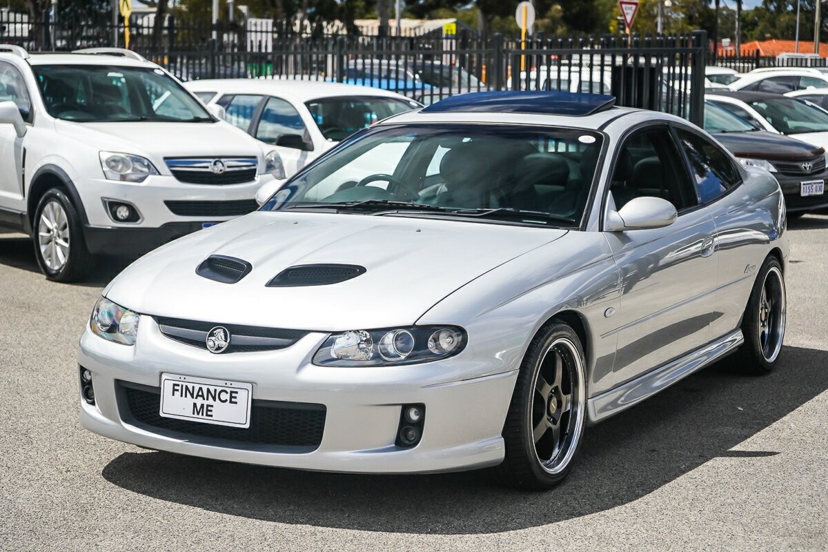 Holden Monaro image 4
