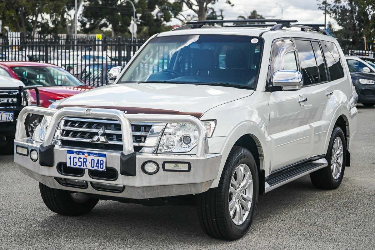 Mitsubishi Pajero image 4