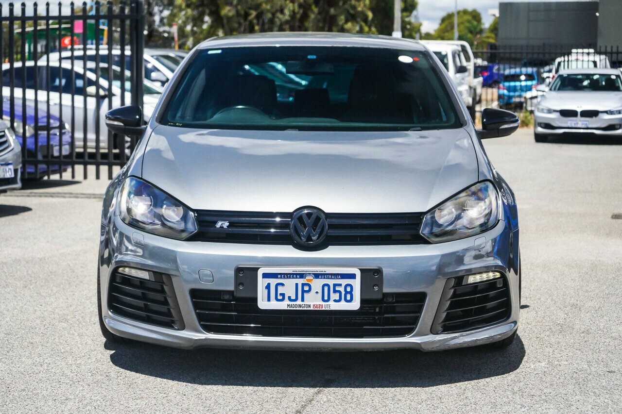 Volkswagen Golf image 3