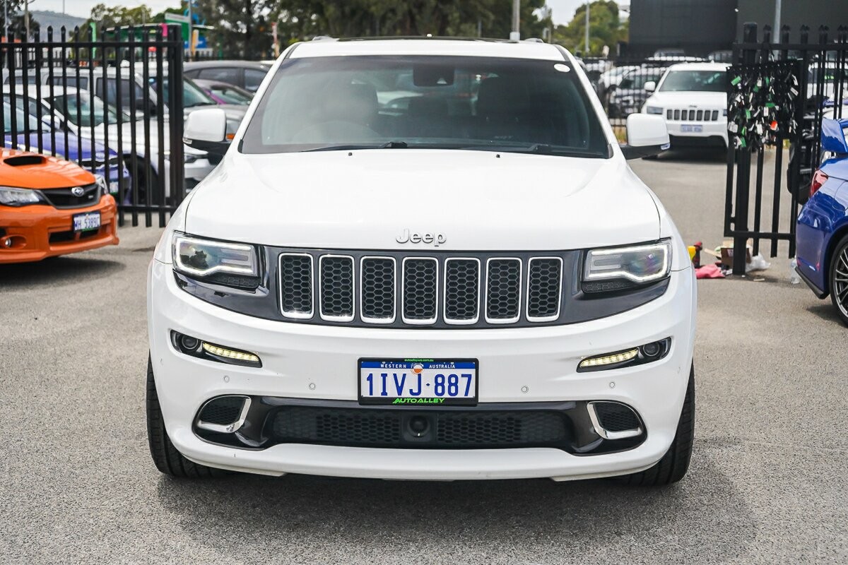 Jeep Grand Cherokee image 3