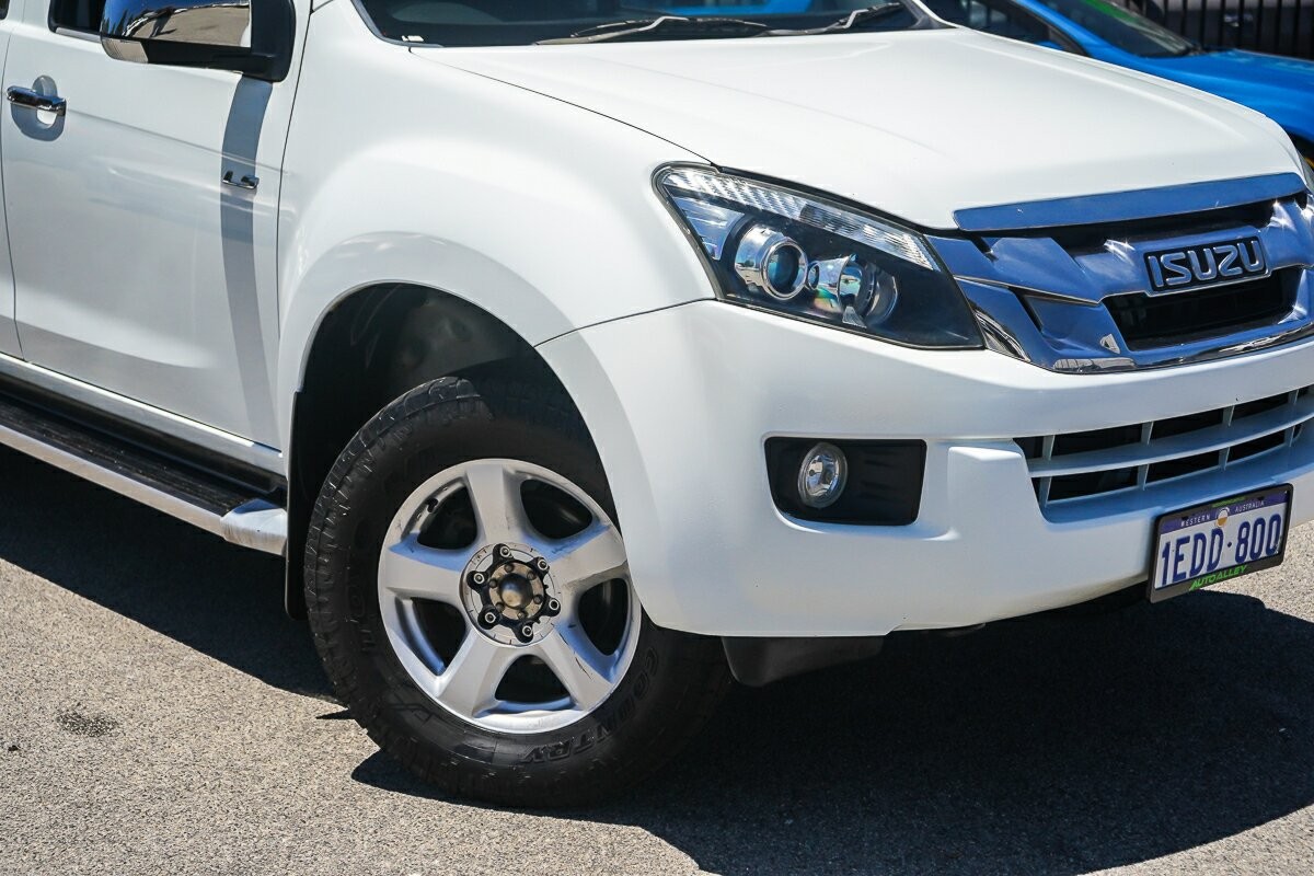 Isuzu D-max image 2
