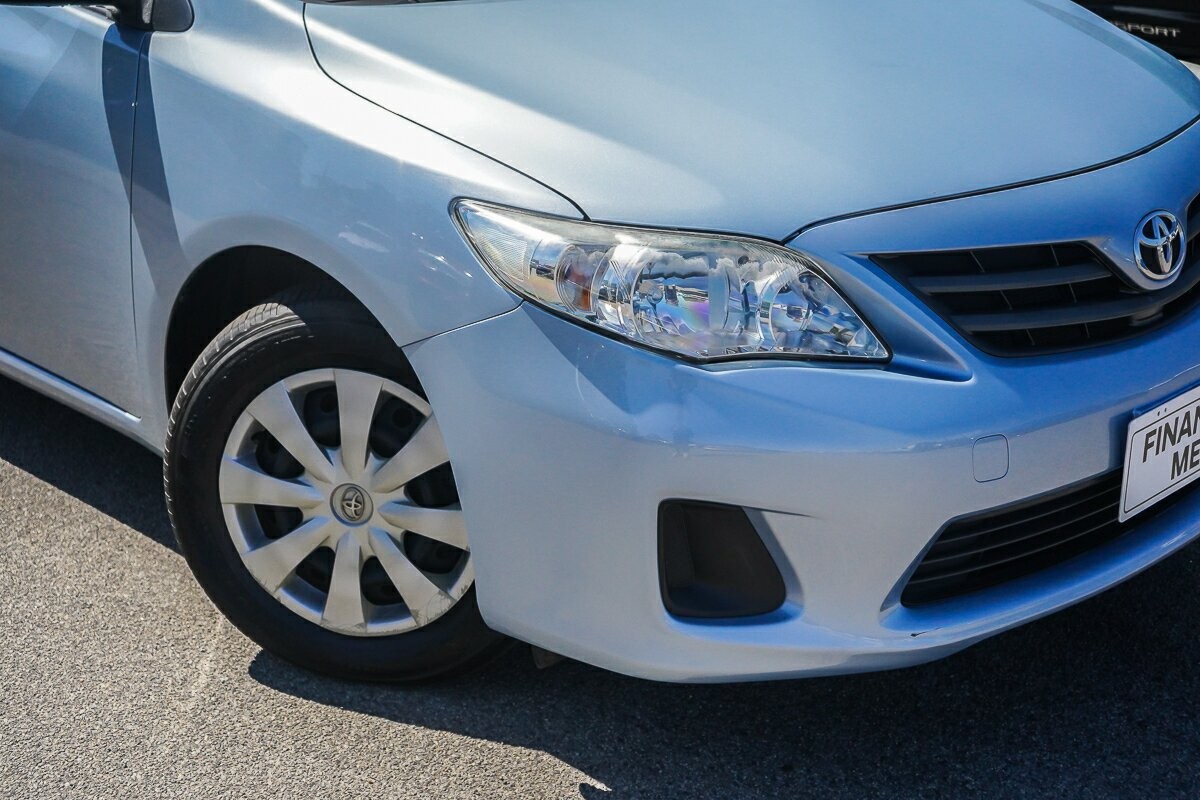 Toyota Corolla image 2