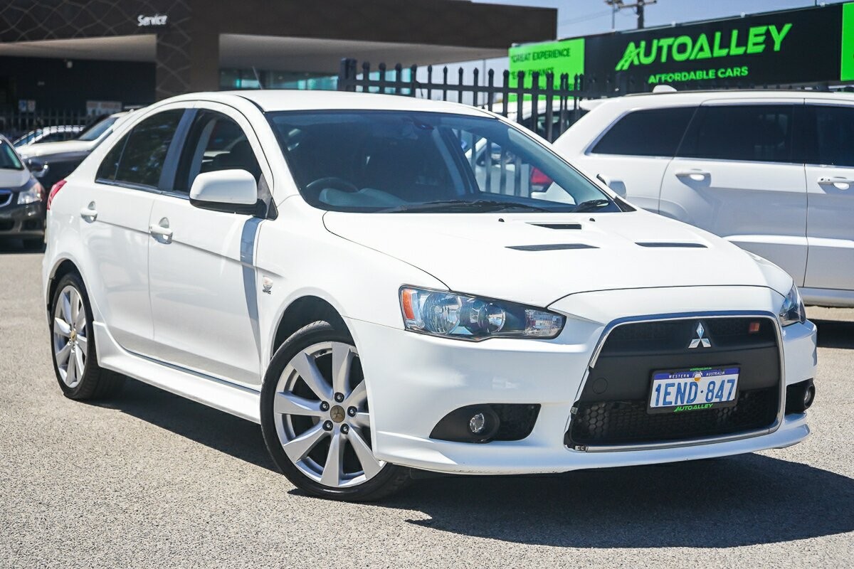 Mitsubishi Lancer image 1
