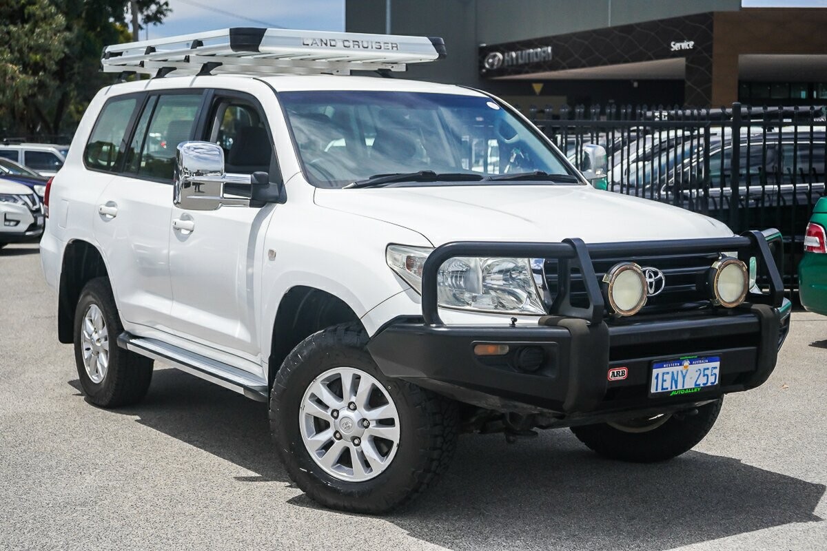 Toyota Landcruiser image 1