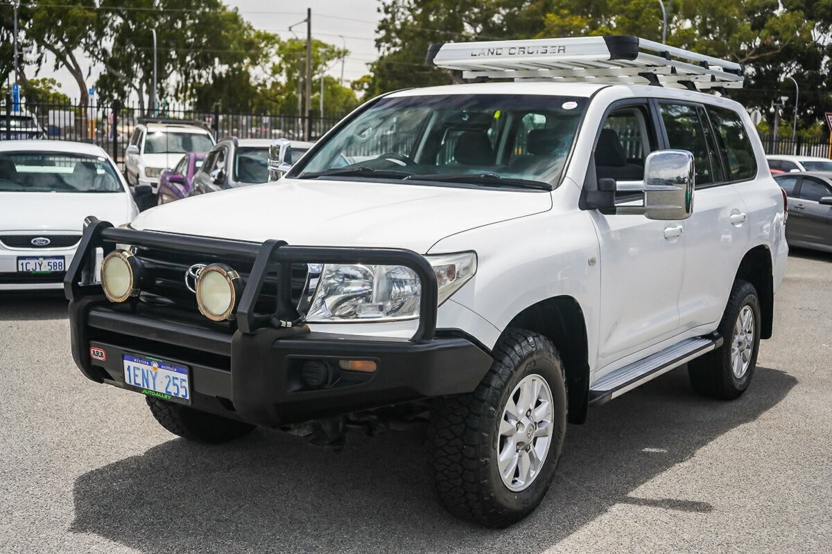 Toyota Landcruiser image 4