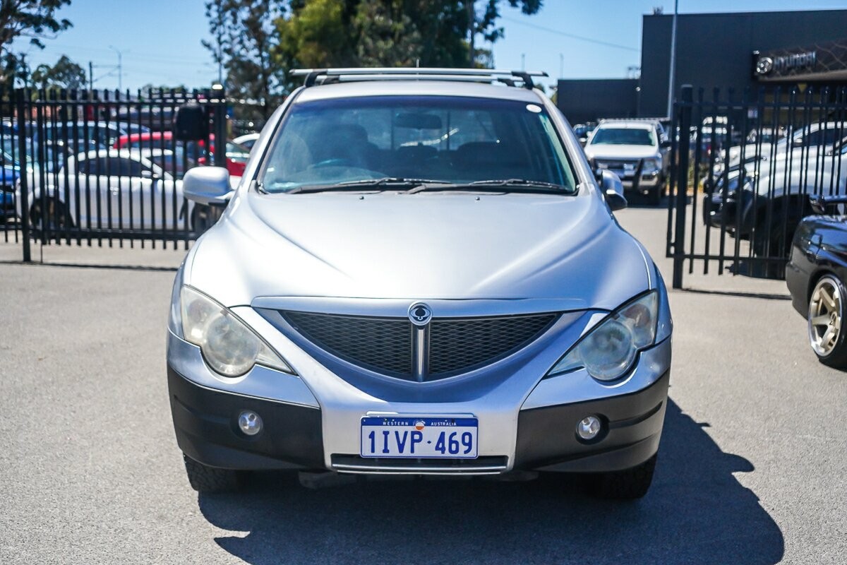 Ssangyong Actyon Sports image 3