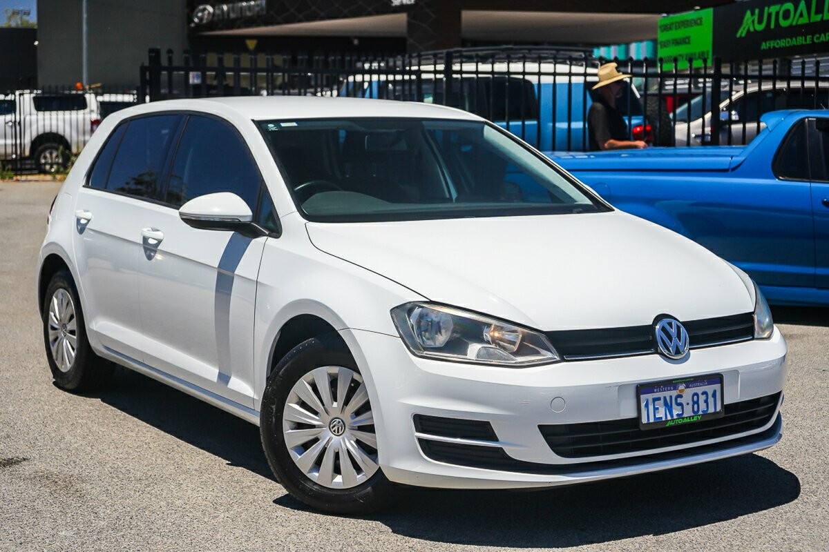 Volkswagen Golf image 1