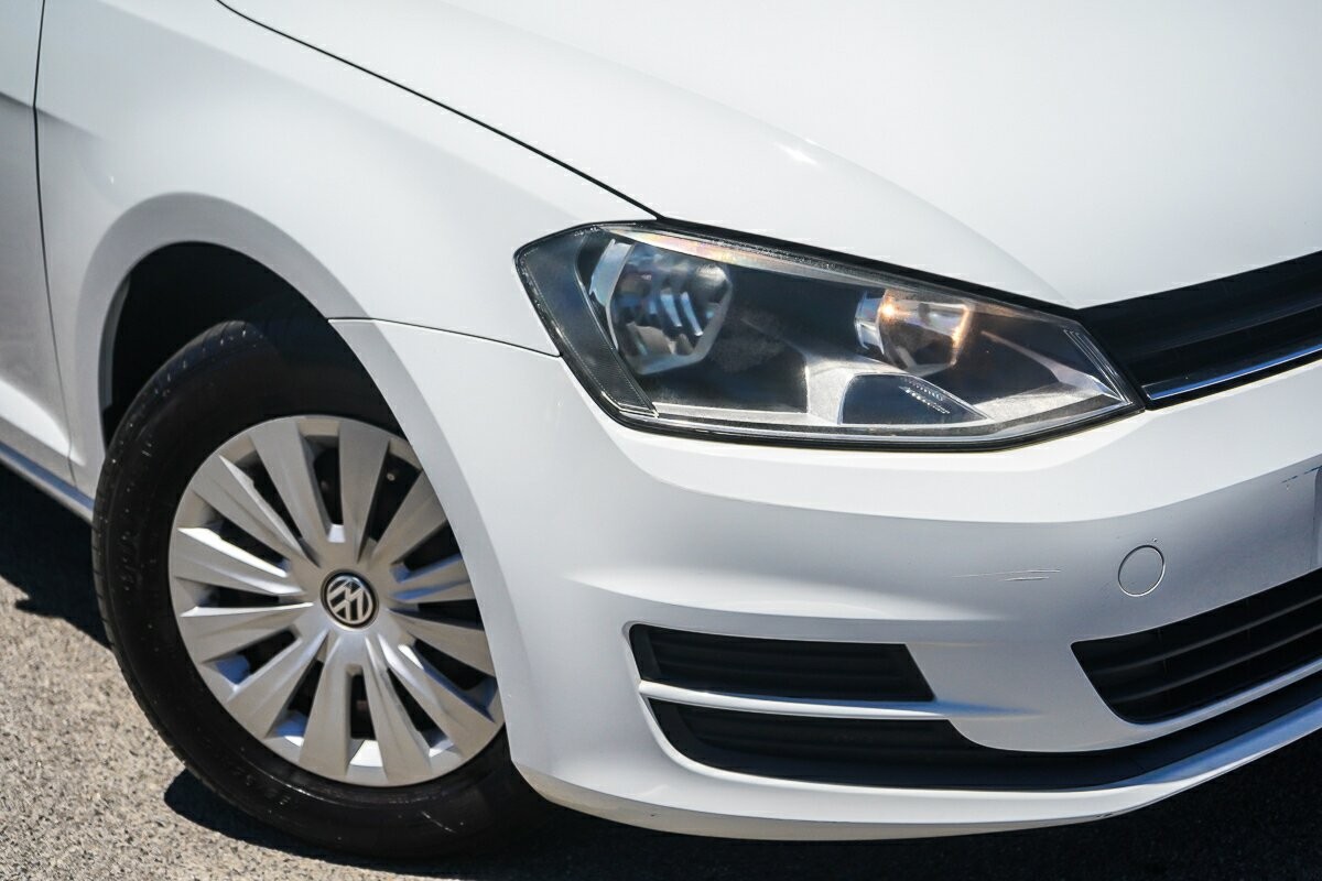 Volkswagen Golf image 2