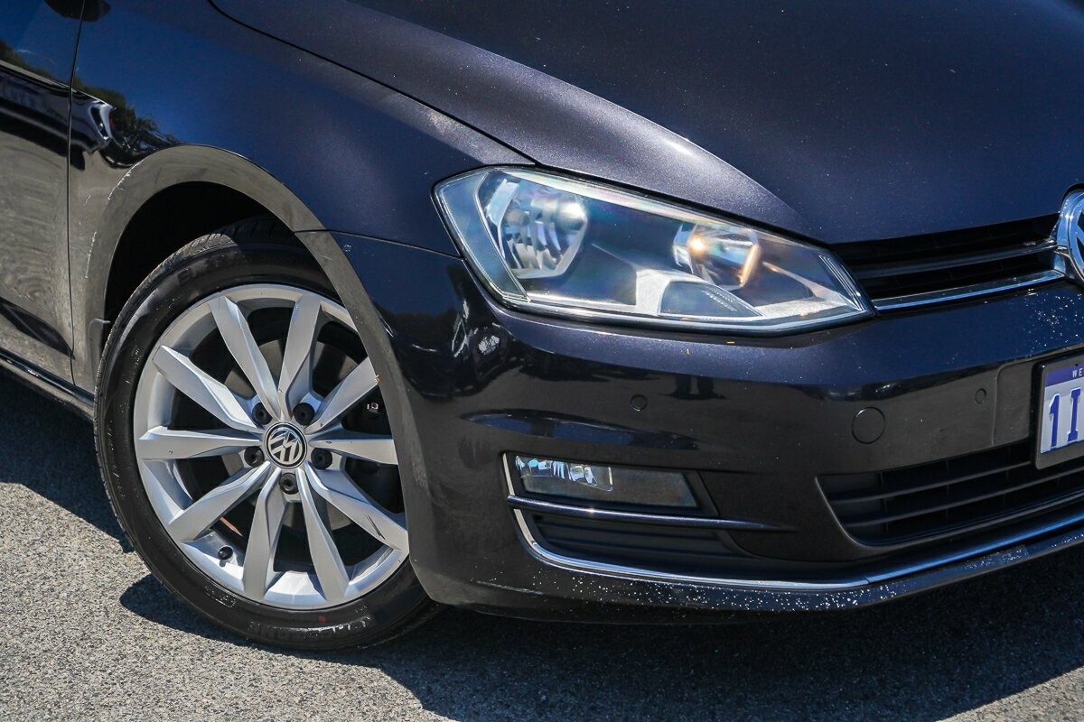 Volkswagen Golf image 2