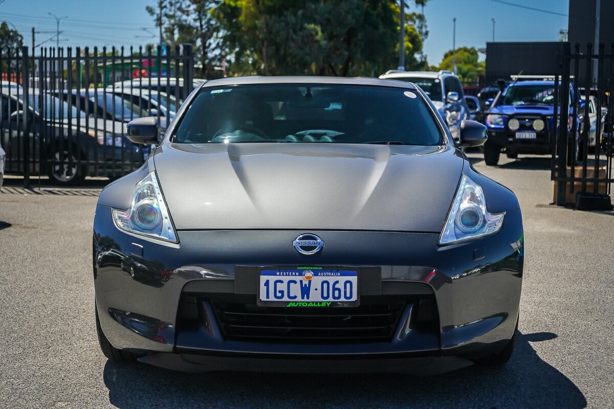Nissan 370z image 3