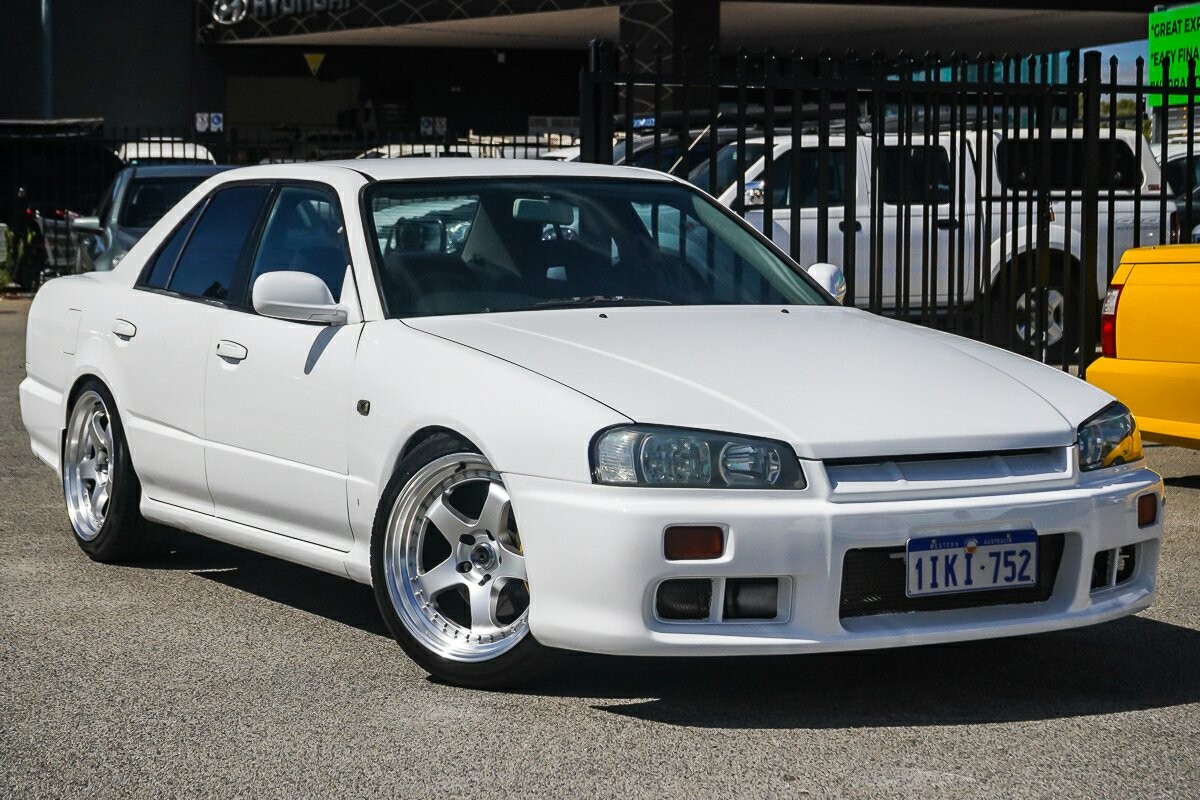 Nissan Skyline image 1