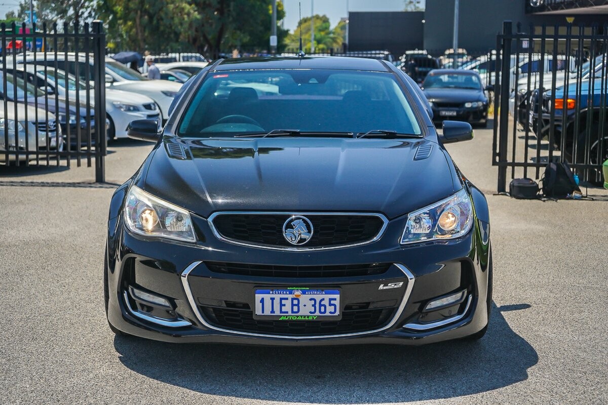 Holden Ute image 3