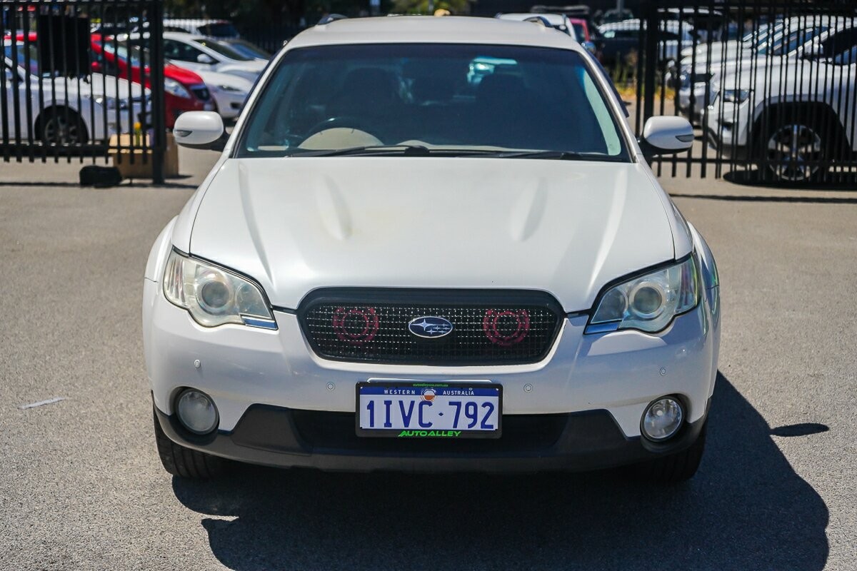 Subaru Outback image 3