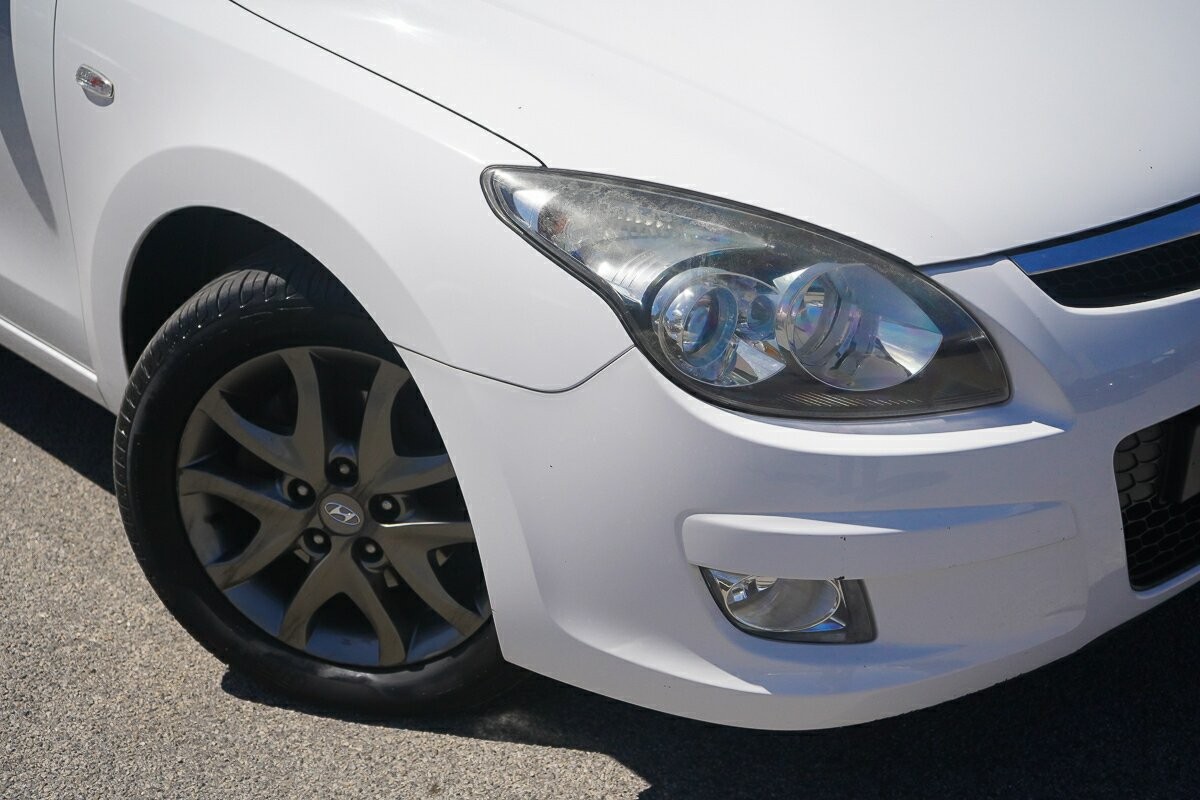 Hyundai I30 image 2