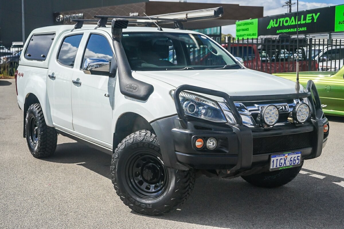 Isuzu D-max image 1