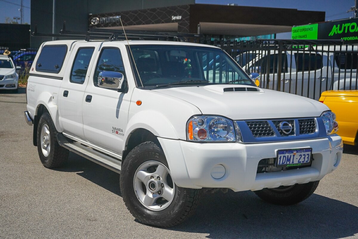 Nissan Navara image 1