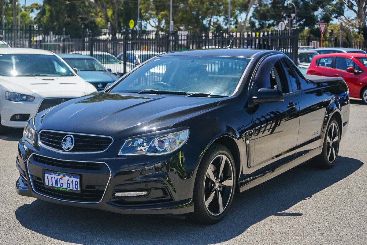 Holden Ute image 4