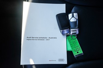 https://vehicle-cdn.autoleague.cloud/4294_81009643_23.jpg