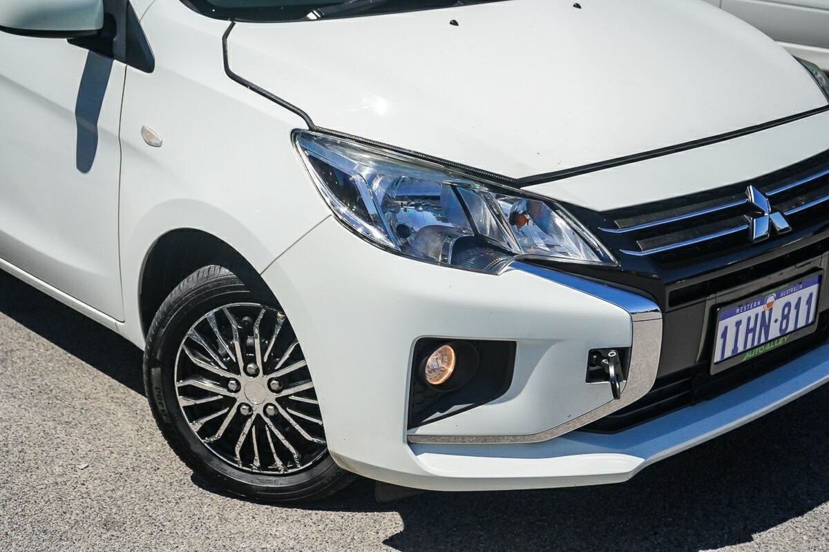 Mitsubishi Mirage image 2