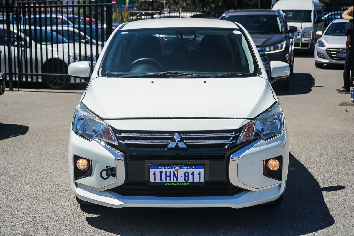 Mitsubishi Mirage image 3